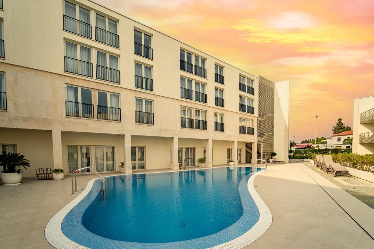 Edra Suite Apartment أوماغ المظهر الخارجي الصورة