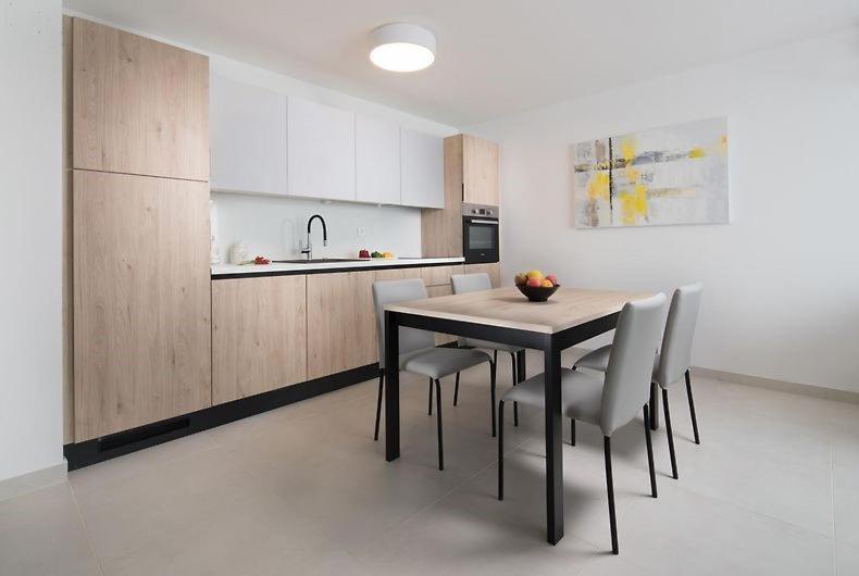 Edra Suite Apartment أوماغ المظهر الخارجي الصورة